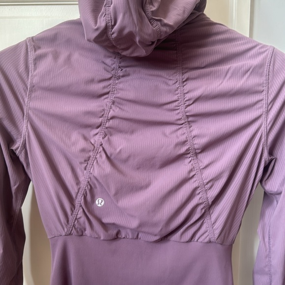 Lululemon Athletica Zip Up Jacket w Hood, Deep Pockets, Thumbholes, Purple, 8 EC - Picture 9 of 13